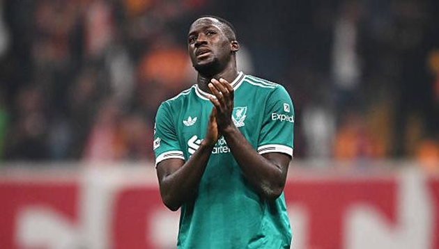 5 trung vệ hàng đầu sẽ hết hạn hợp đồng vào hè 2026_691f04045ba91.jpeg