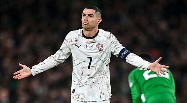 Bồ Đào Nha thua, Martinez cảm thông với thẻ đỏ của Ronaldo_691f00031e7c6.jpeg