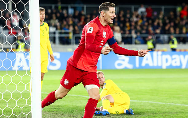 Lewandowski lập công, Ba Lan hạ gục Lithuania_691f034bc4566.jpeg
