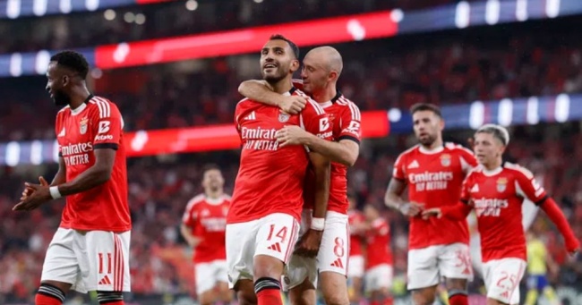 Mourinho đại thắng: Benfica hủy diệt Arouca 5-0_691f0129a3aff.jpeg
