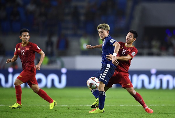 Nhà báo Thái Lan: ‘Việt Nam giờ là đội số 1 của Đông Nam Á’_691f08138b90b.jpeg