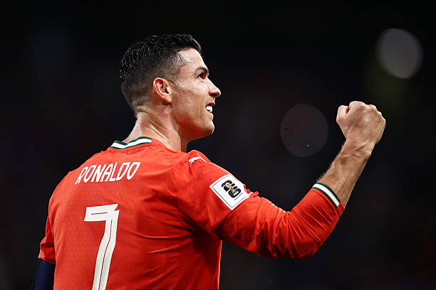 Ronaldo gọi, Messi lập tức trả lời_691f01f55797a.jpeg
