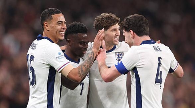 Saka lập siêu phẩm, tuyển Anh thắng dễ xứ Wales_691f04859665b.jpeg