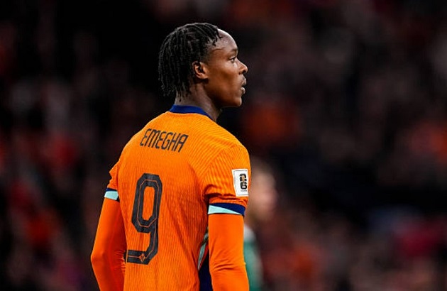 Van Hooijdonk khen ngợi màn ra mắt của Emegha ở tuyển Hà Lan_691eff339ce08.jpeg