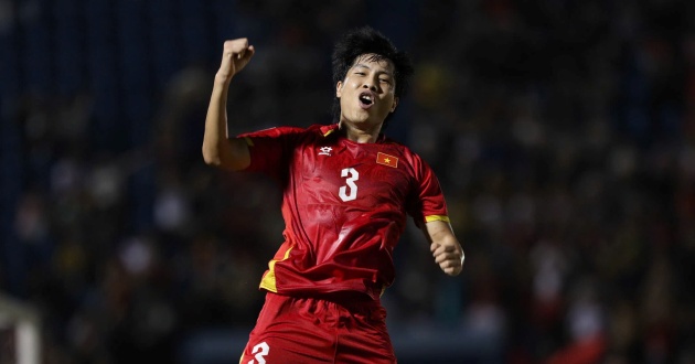 Văn Vĩ tiết lộ chiến thuật của HLV Kim giúp Việt Nam vùi dập Lào 5-0_691f01bea376d.jpeg