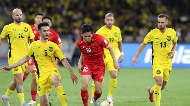 Vì sao tuyển Việt Nam thua đậm Malaysia?_691f006fc686f.jpeg