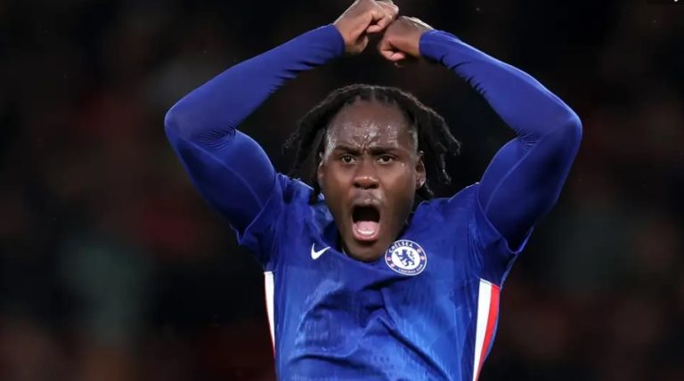 Chalobah chỉ trích đồng đội sau trận thua MU_694e8249ccb45.jpeg