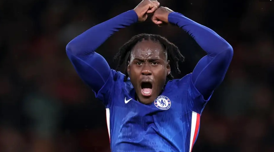 Chalobah chỉ trích đồng đội sau trận thua MU_694e8249ccb45.jpeg