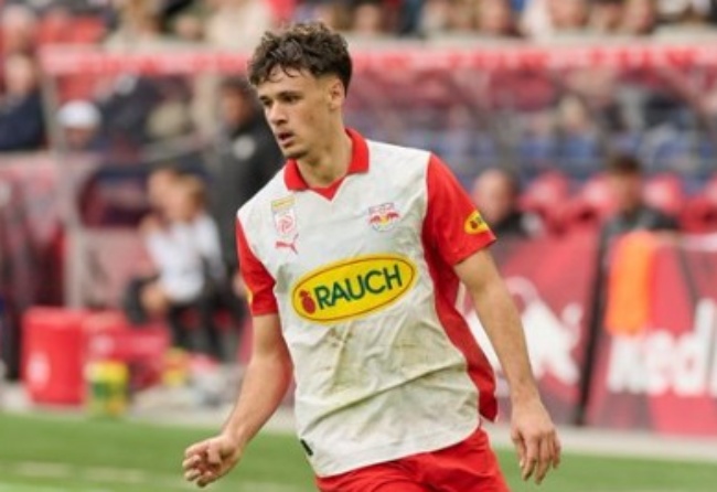 Chelsea, MU và Real theo sát ngọc quý Alajbegovic_694e7c728bf39.jpeg