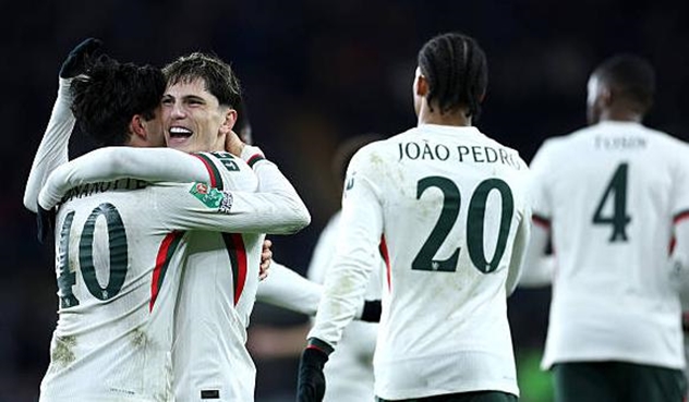 Chelsea thắng Cardiff 3-1, Alejandro Garnacho lập cú đúp_694e7585461bd.jpeg