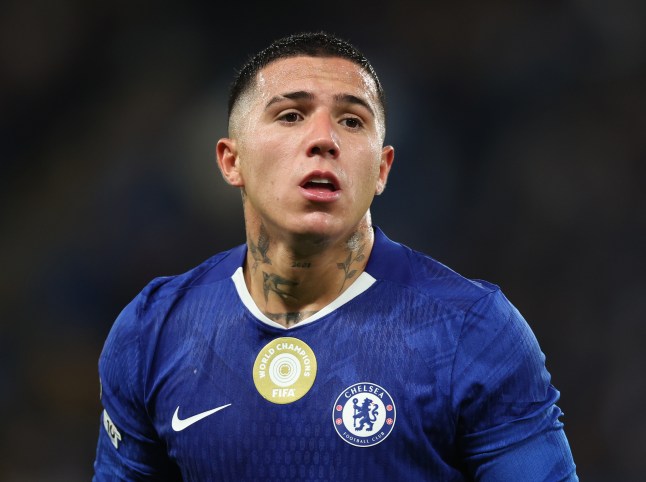 Enzo Fernandez nêu tên 5 đội có thể vô địch Ngoại Hạng Anh mùa này_694e77a32730b.jpeg