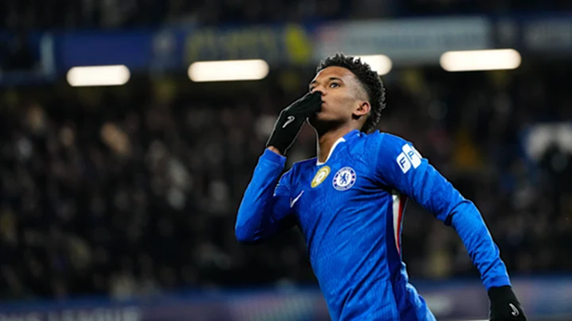 Estevao gửi thông điệp đến Yamal sau trận Chelsea thắng Barcelona 3-0_694e790b465f7.png