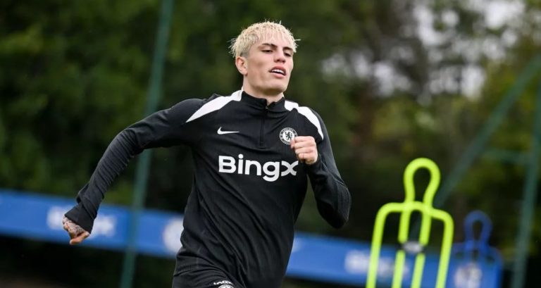 Fofana gửi thông điệp đến Garnacho sau buổi tập tại Chelsea_694e84692e1ed.jpeg