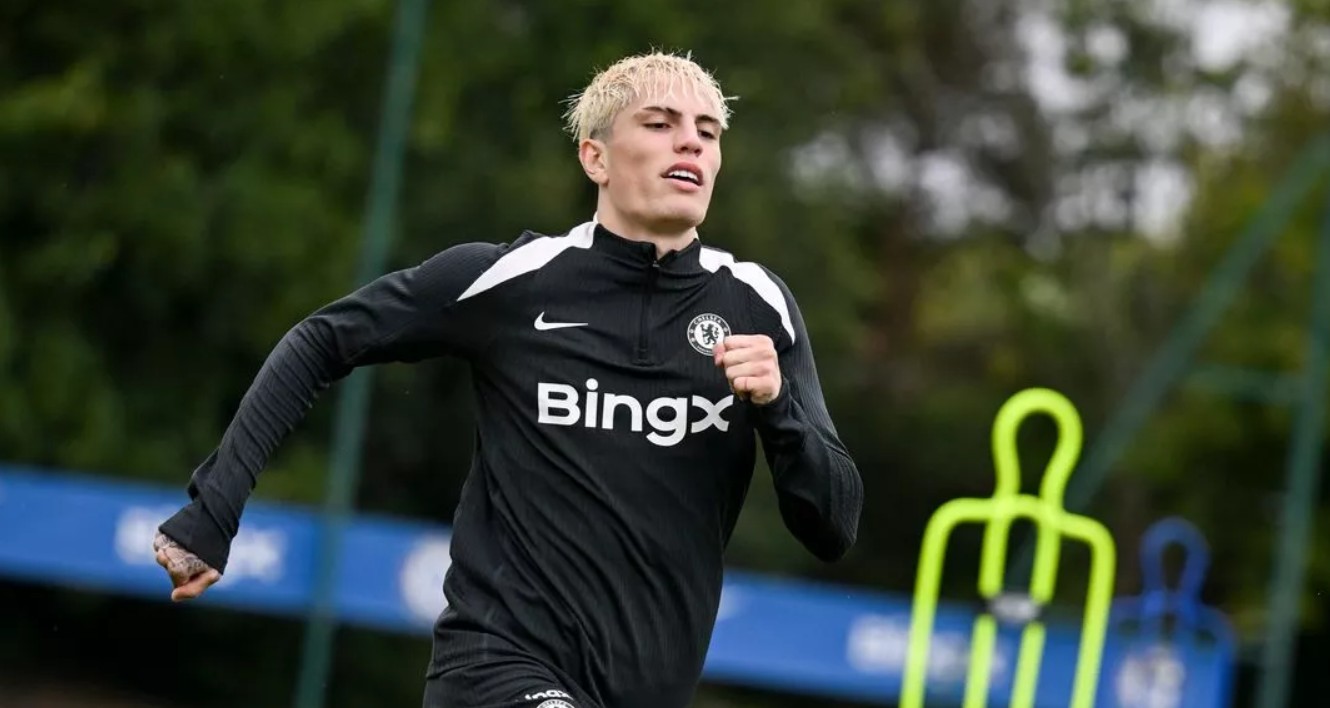 Fofana gửi thông điệp đến Garnacho sau buổi tập tại Chelsea_694e84692e1ed.jpeg