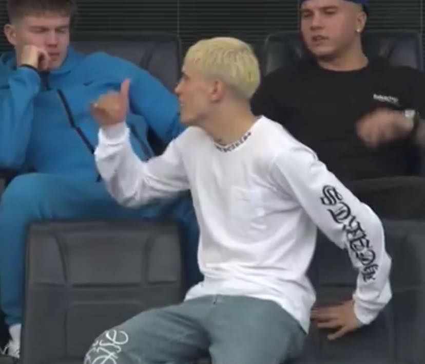 Garnacho có mặt tại Stamford Bridge, cổ vũ đồng đội mới đấu Fulham_694e85621902b.jpeg