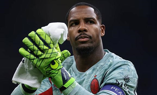 NÓNG: Chelsea đón tin vui từ Mike Maignan_694e7f1596c7b.jpeg