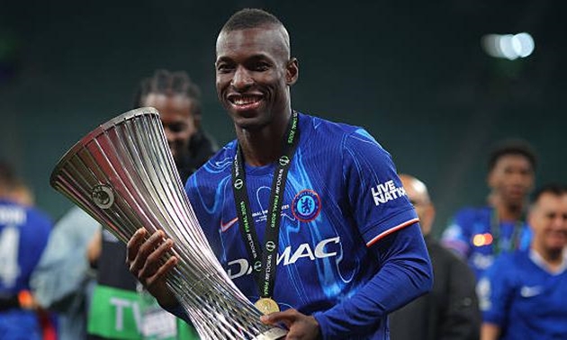 100 triệu bảng cho Jackson là “trò đùa” của Chelsea?_695a633105213.jpeg