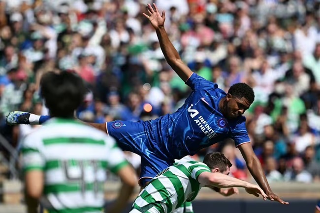 12 cái tên gia nhập Chelsea cùng thời điểm với Sterling giờ đang ra sao? (Kỳ 1)_695aad54ef674.jpeg