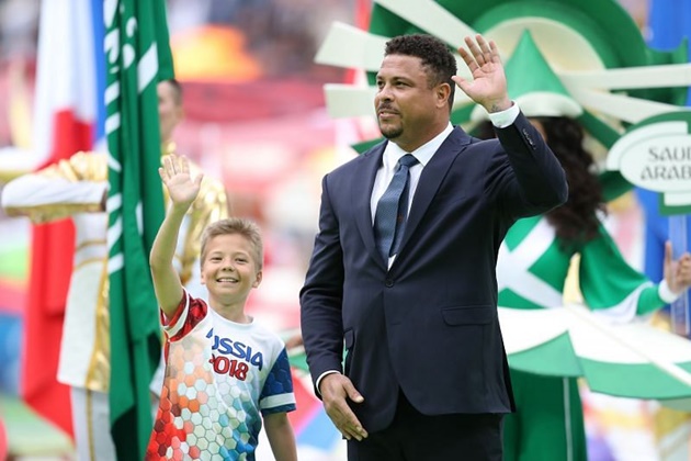 5 cầu thủ vĩ đại chưa từng chơi bóng ở Premier League_695ceb55ad2e6.jpeg