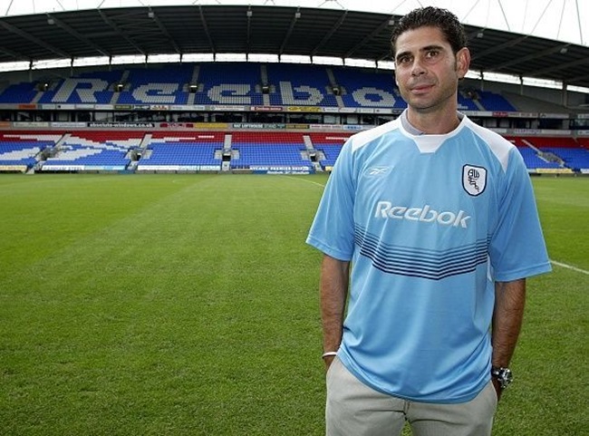 5 “người khổng lồ” lừng danh từng khoác áo đội bóng “tí hon”_695cf9497009a.jpeg