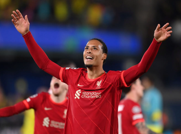 5 trung vệ đắt giá nhất lịch sử: Sao Man Utd số 1_695cdbafa7e54.png