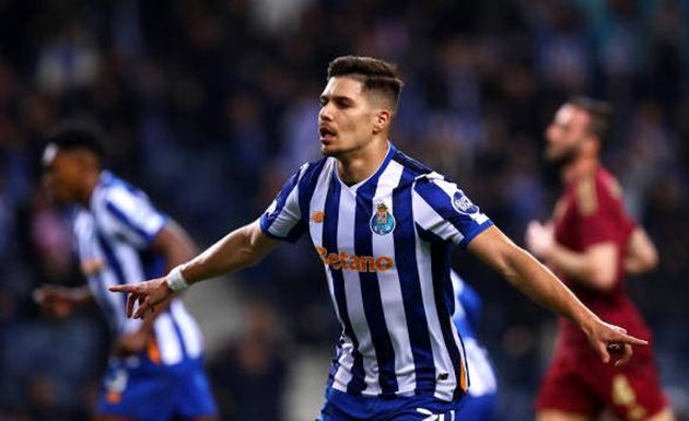 AS Roma giành lợi thế trước Porto; Antony giúp Real Betis thắng dễ Gent_695cbc06882b6.jpeg