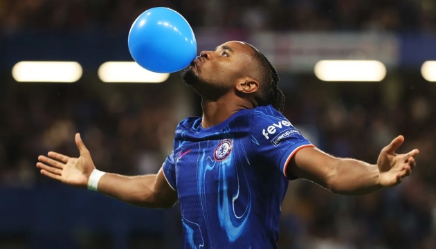 Bayern Munich rút lui, Nkunku sẽ ở lại Chelsea?_695a8b8e2fe89.jpeg