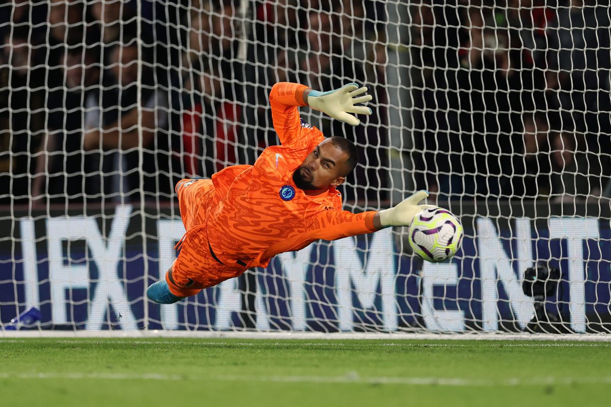 Bí kíp bắt penalty của Robert Sanchez_695aa8c4c30c1.jpeg