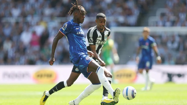 Chalobah lo ngại mất suất đá chính, cân nhắc rời Chelsea_695a6a02446a4.jpeg