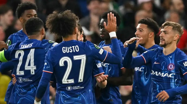 Chấm điểm Chelsea 1-0 Djurgarden: Sao trẻ gây ấn tượng; Ngày của Dewsbury-Hall_695a71919a850.jpeg
