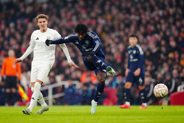 Chelsea chuẩn bị đề nghị khủng cho Mainoo, MU có lung lay?_695a8cacea330.jpeg