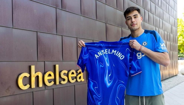 CHÍNH THỨC! Chelsea có tân binh đầu tiên_695a8f3fcf1ef.jpeg