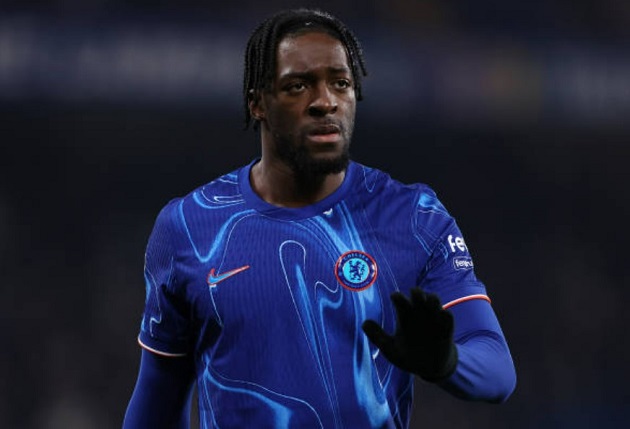 Chuyển nhượng Chelsea: Disasi chọn AS Roma, Dortmund chờ thời_695a4921bbd1c.jpeg