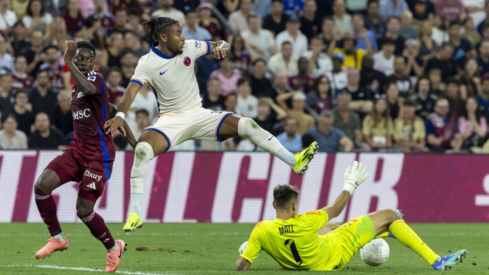 Enzo Maresca đặt mục tiêu lớn ở cả 4 đấu trường_695aac1f5b8d8.jpeg