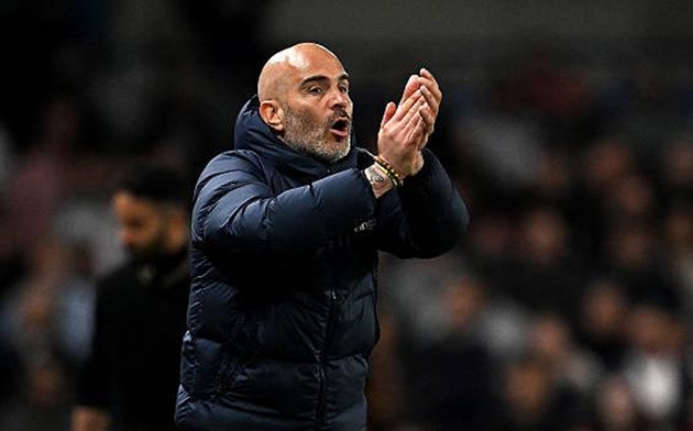 Enzo Maresca ngạc nhiên với màn trình diễn của MU_695a6f9f2509e.jpeg