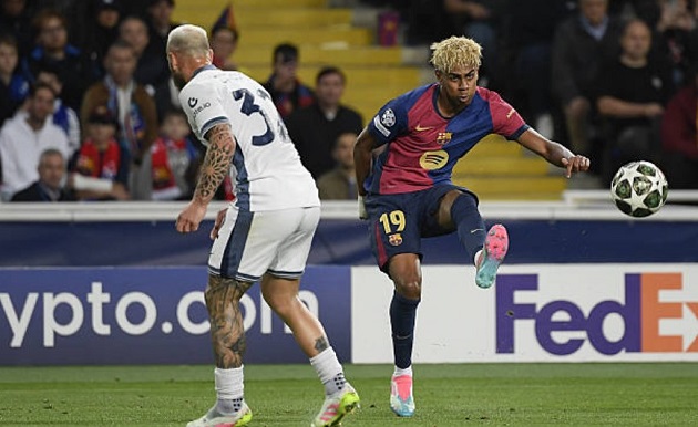 Hậu trường Quả bóng vàng 2025: Danh hiệu cá nhân cao quý nhất được quyết định như thế nào?_695cb03b545ab.jpeg