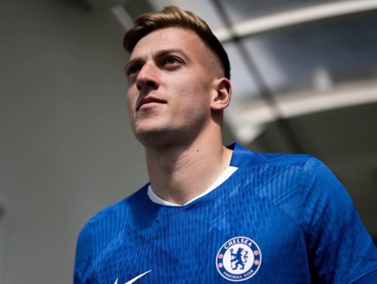 Liam Delap và áo số 9 tại Chelsea: Tài năng mới hay nạn nhân tiếp theo của “lời nguyền”?_695a6a312ffea.jpeg