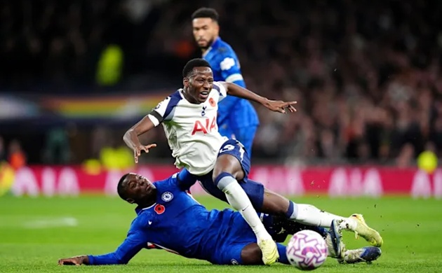 Maresca khen Caicedo ở đẳng cấp hàng đầu cùng Rodri_695a5381689b8.jpeg