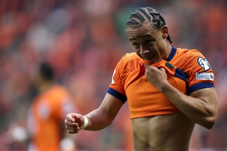 NÓNG! Xavi Simons bỏ tập, xoá tên RB Leipzig khỏi mô tả bản thân_695a5fbe767b6.jpeg