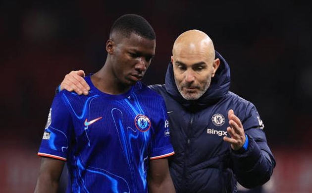 Rio Ferdinand bất ngờ lên tiếng bênh vực Nicolas Jackson_695a987f1cf28.jpeg