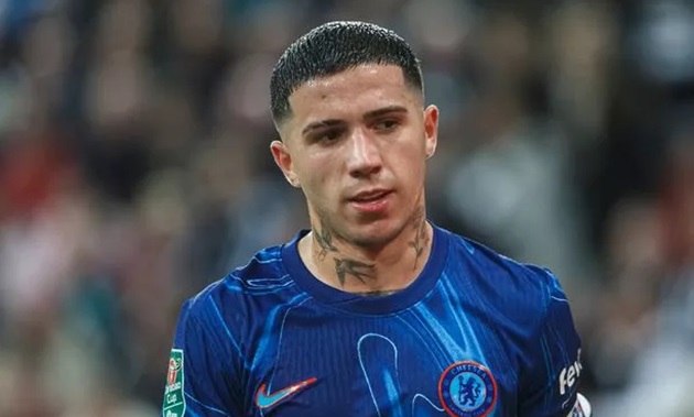 Thách thức mới cho Enzo Fernandez tại Chelsea_695a9ea2aabcc.jpeg