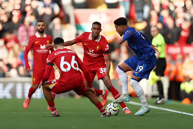Tình huống Chelsea mất quả penalty trước Liverpool_695aa17400dd2.jpeg