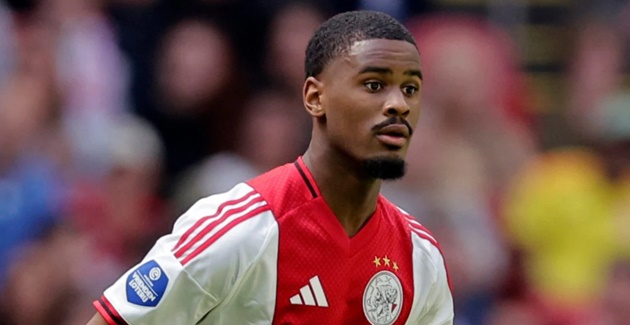 Vì sao Chelsea chiêu mộ Hato?_695a6034bd126.jpeg