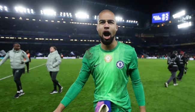 Sanchez trấn an CĐV giúp Chelsea lội ngược dòng trước West Ham_69832f23cb1bc.jpeg